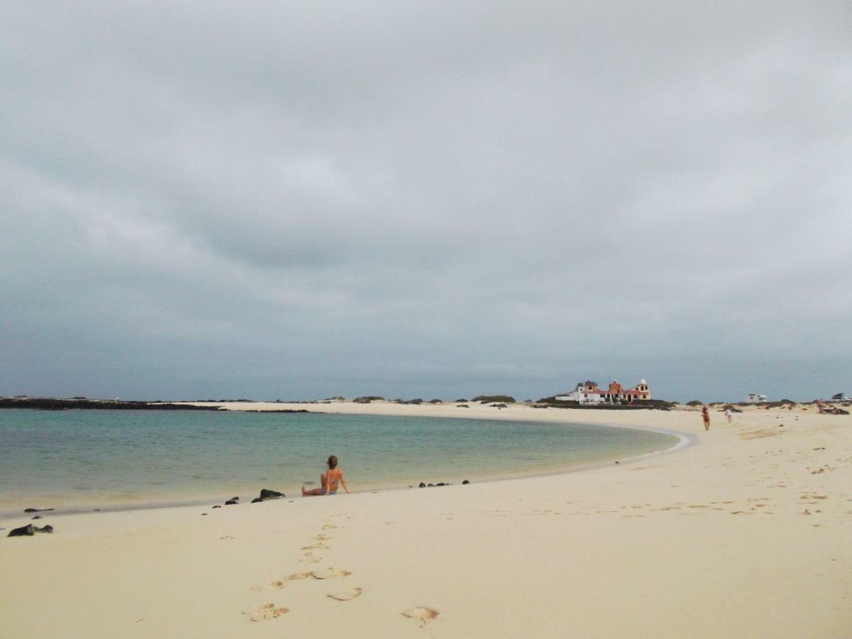 Apartamento Nire Lula En La Misma Playa El Cotillo  Экстерьер фото